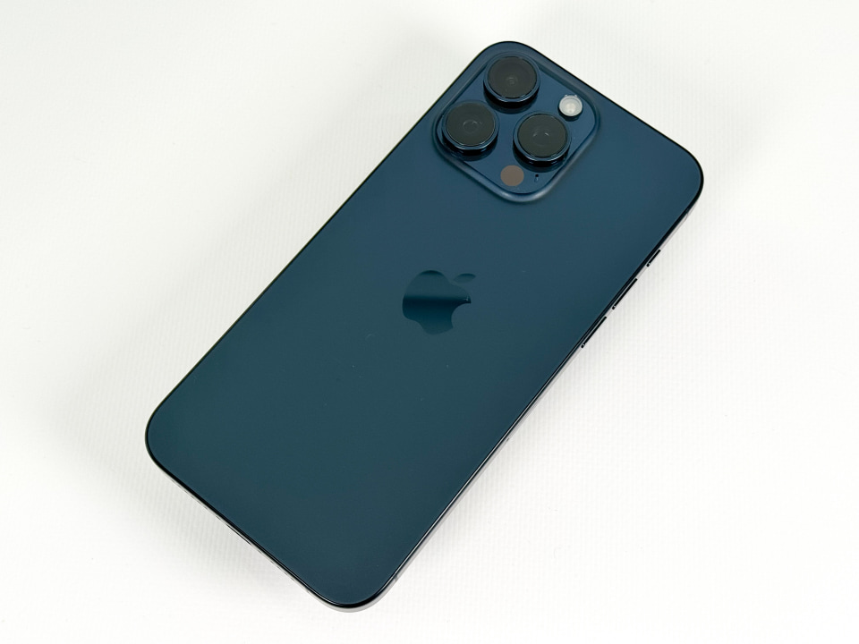 Apple iPhone 15 ブルー 256GB SIMフリー Apple iPhone 15 Pro Max