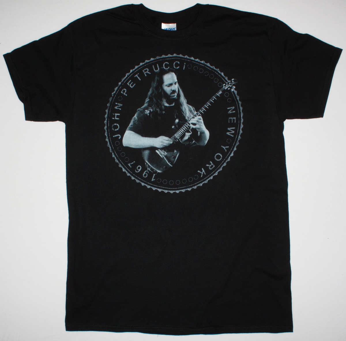 Dream Theaterのジョンペトルーシ 公式サイト限定Tシャツ JOHN
