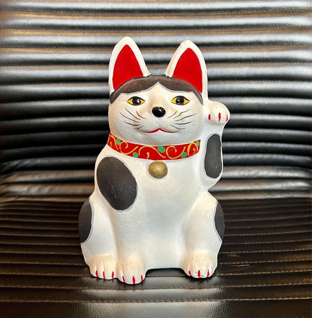 三河招き猫 郷土玩具 白黒猫 土人形 土鈴 紫首輪 昭和レトロ 縁起物 20cm