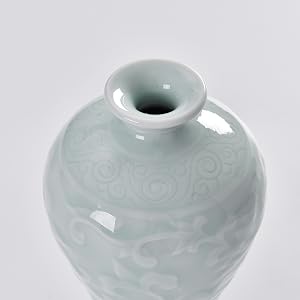 Amazon.co.jp: Haimin 手彫り景徳鎮青釉磁器立体レリーフ花器 小さな