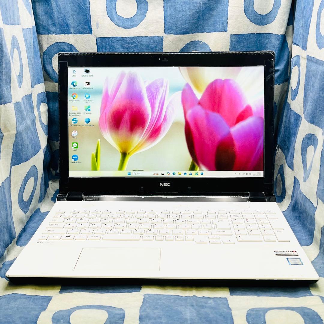 綺麗ブルーレイ！快適SSD☆爽やか白ノートパソコン♪カメラ付！Windows11 すぐ使える！Windows11✨快適SSD✨東芝白ノートパソコンカメラ付薄型